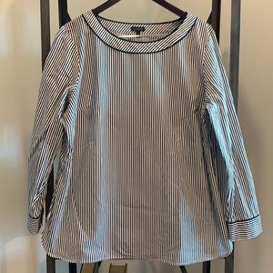 Like New Talbots Navy & White Top